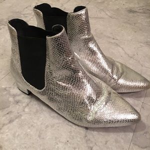 TOPSHOP METALLIC SILVER PYTHON BOOT